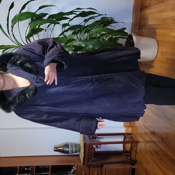 European Blue Suede button down winter coat w a hood - Picture 2 of 8